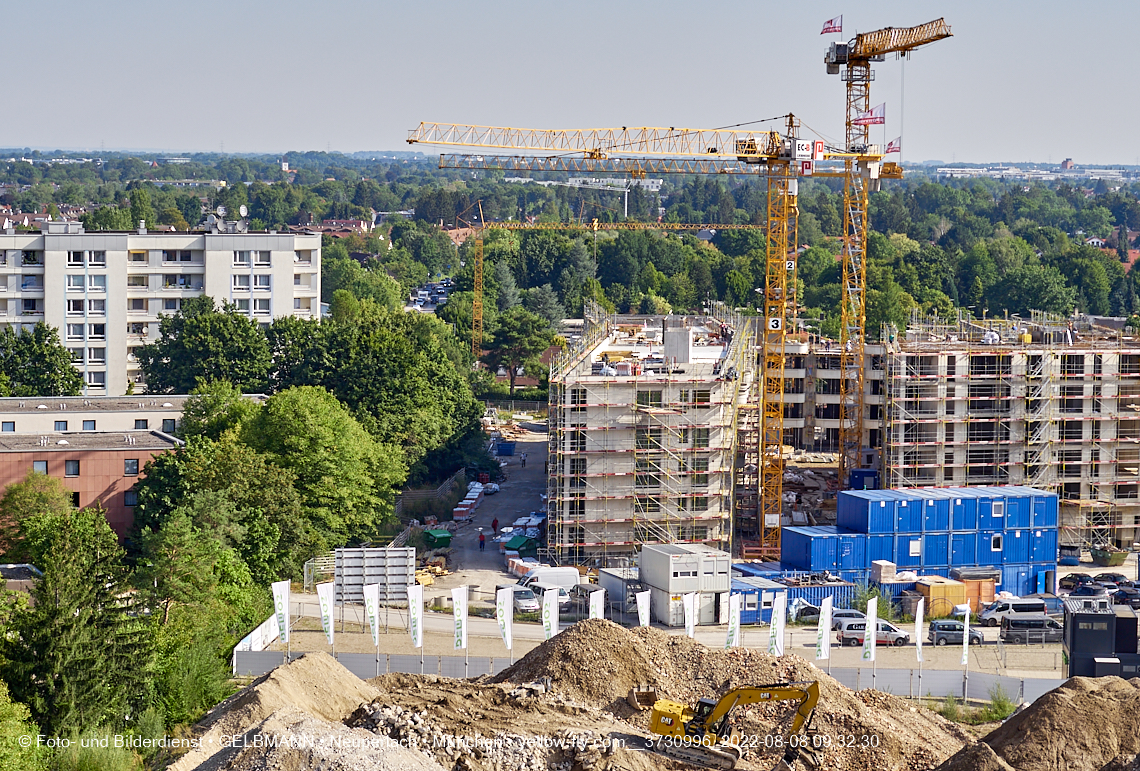 08.08.2022 – ALEXISQUARTIER – Parkside 08.08.2022 – ALEXISQUARTIER – Parkside